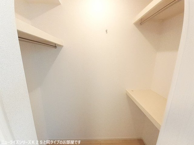 グラン笹井Ａの収納|こまごまとしたものを収納できそうですね