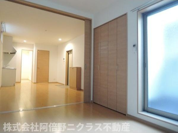 FmaisonFINOの居間・リビング|別部屋の参考写真です。