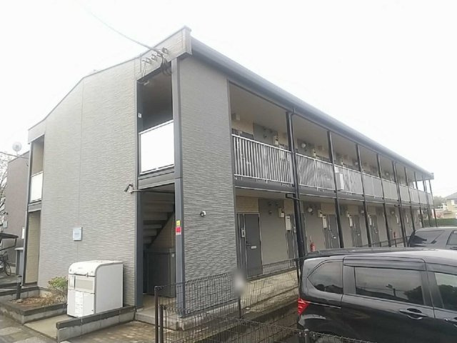 レオパレスエステシティⅡの外観|落ち着いた雰囲気の外観です