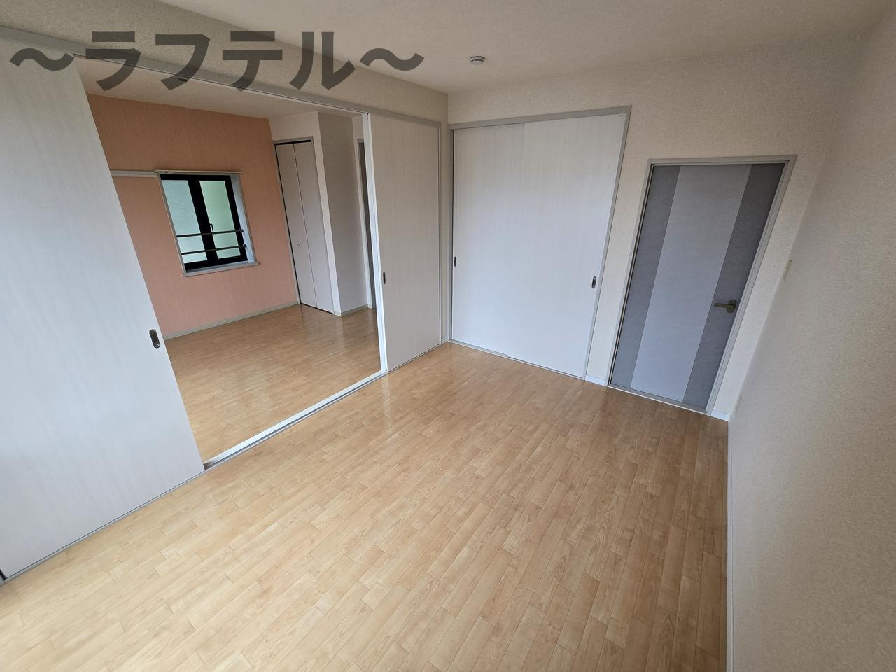 イースト・パークの洋室