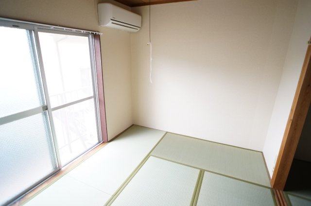 あやめ池パンションの和室