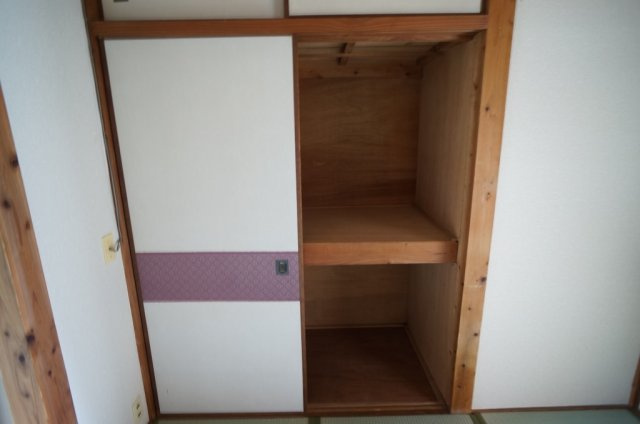 あやめ池パンションの収納