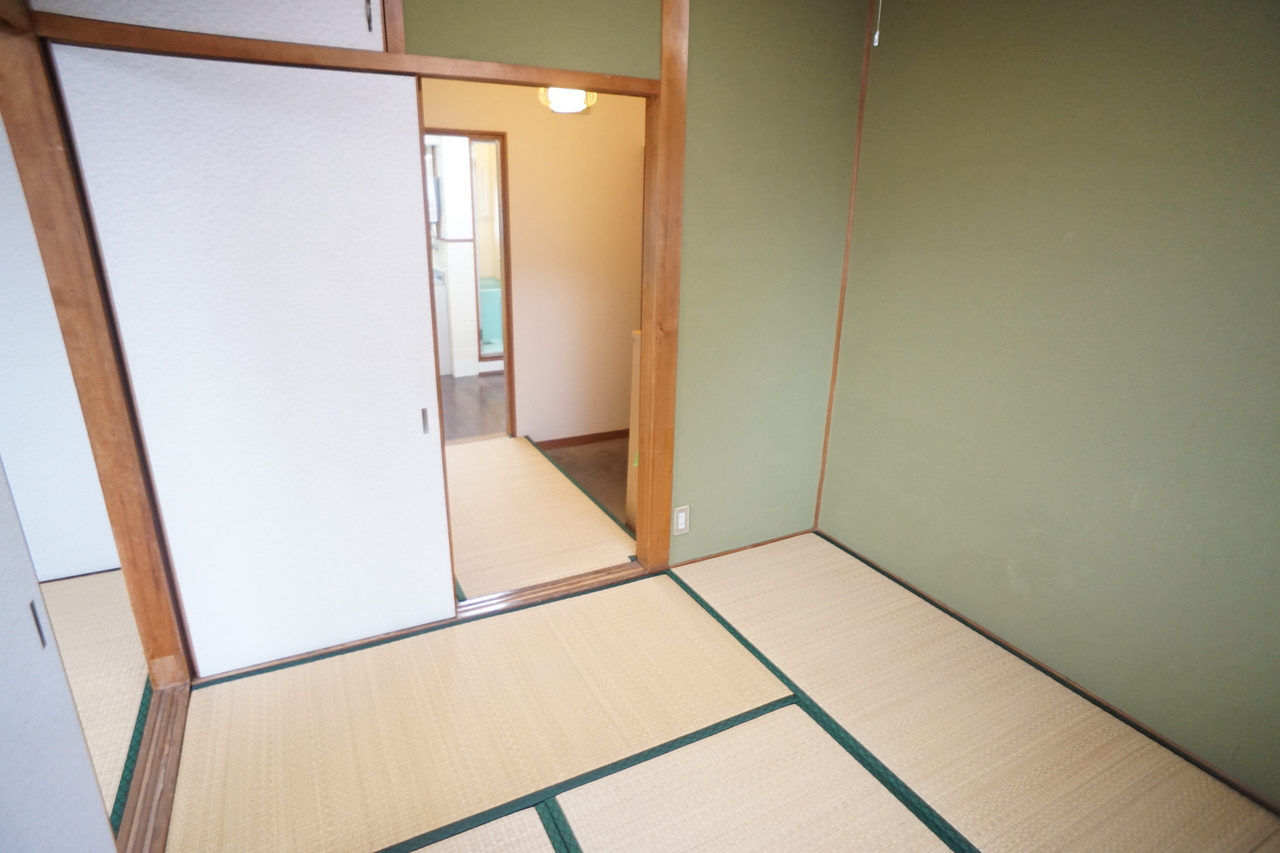 永慶寺マンション（エイケイジ）の和室