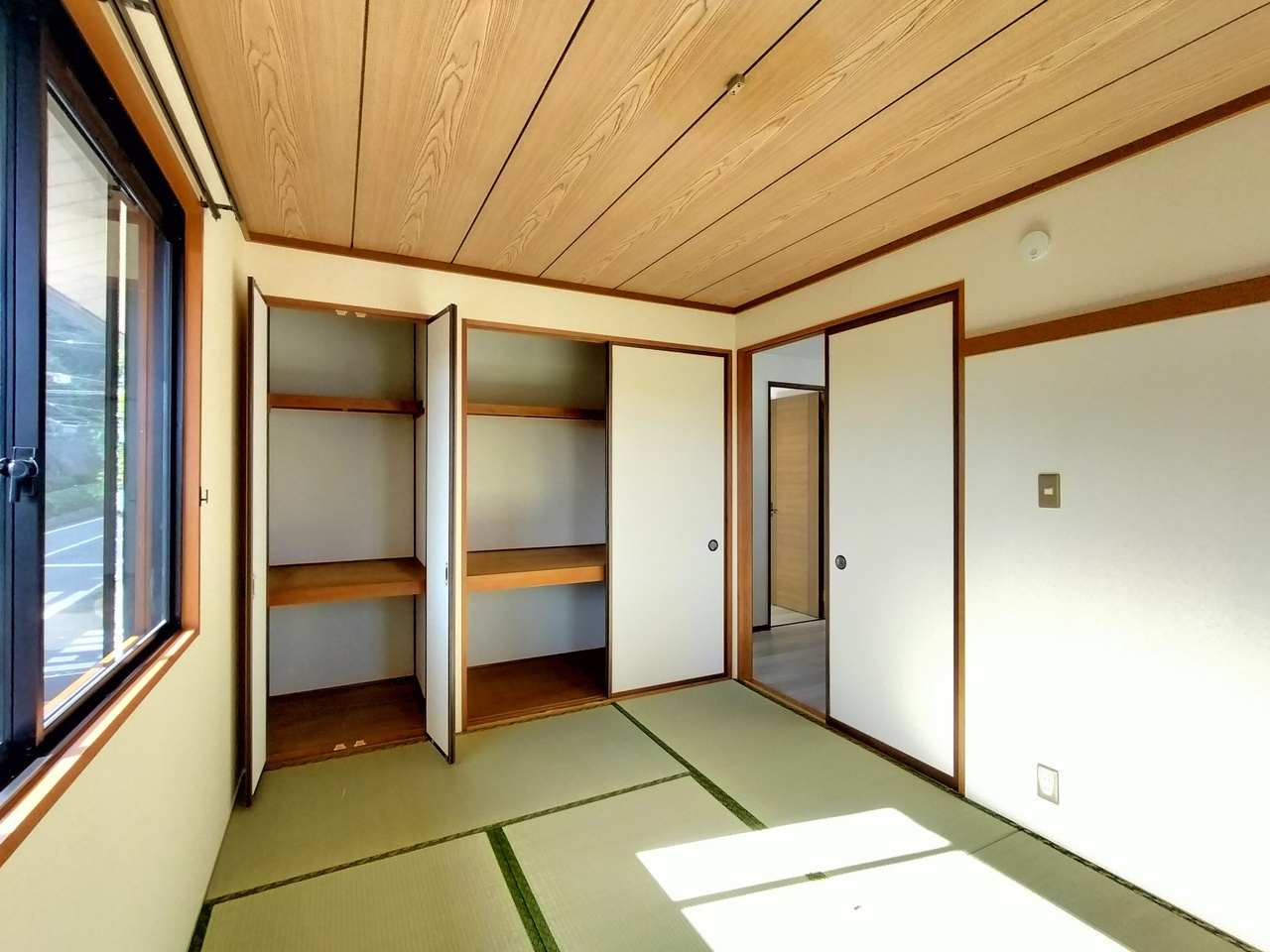 コンフォート朱雀Ⅱの和室