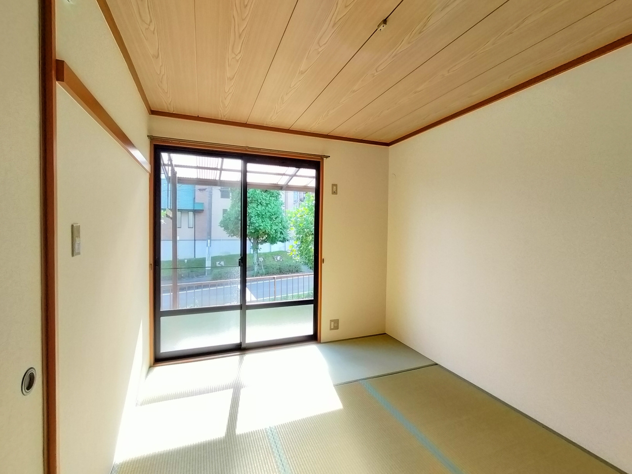 コンフォート朱雀Ⅱの和室