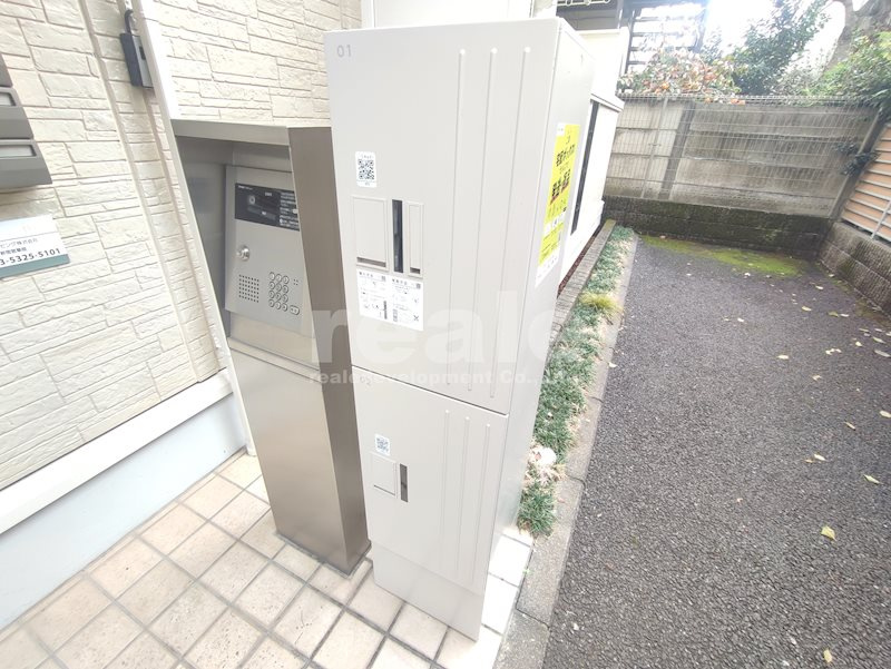 杉並区善福寺４丁目のアパートのロビー
