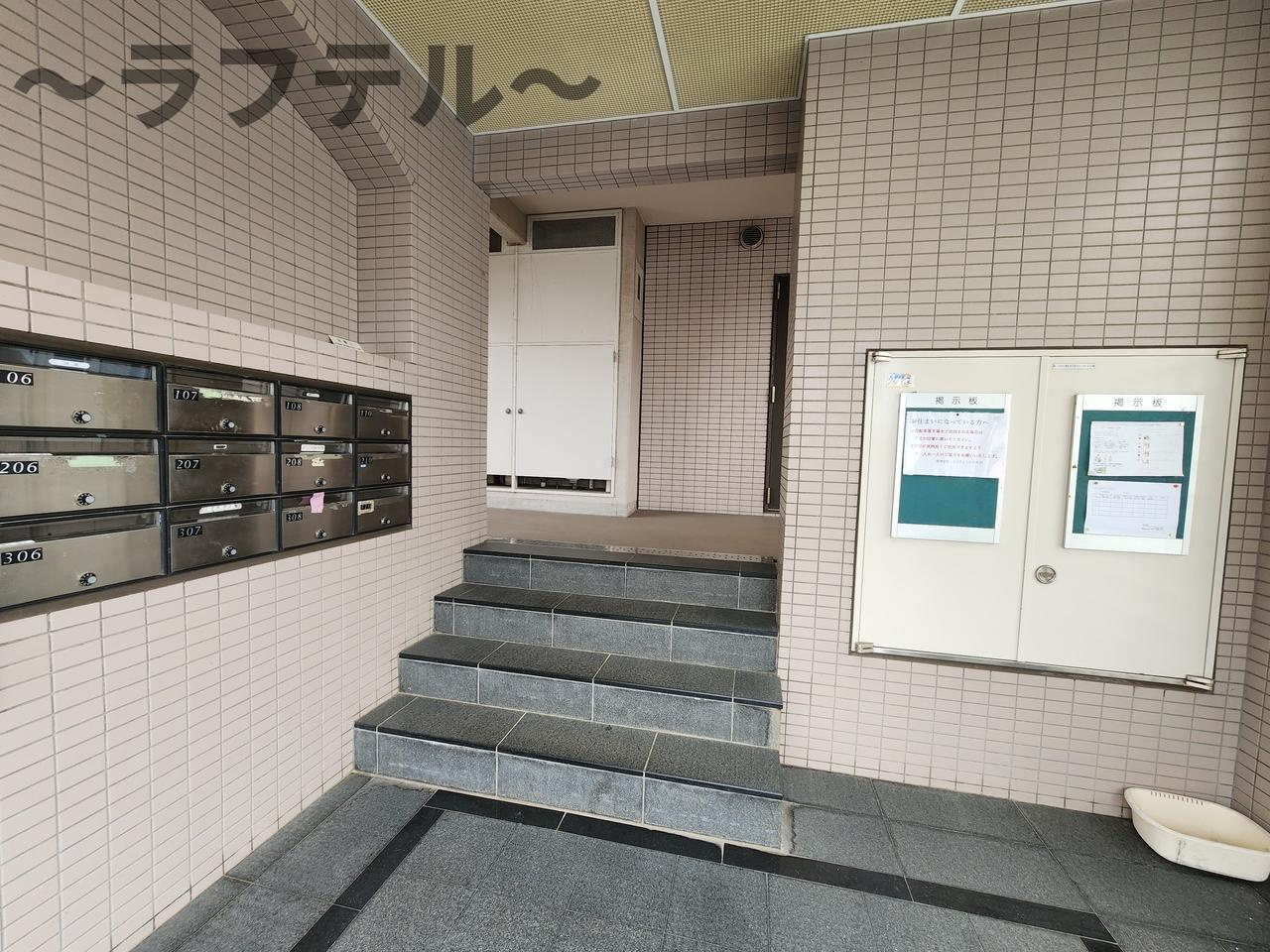 シェルクレールSのロビー