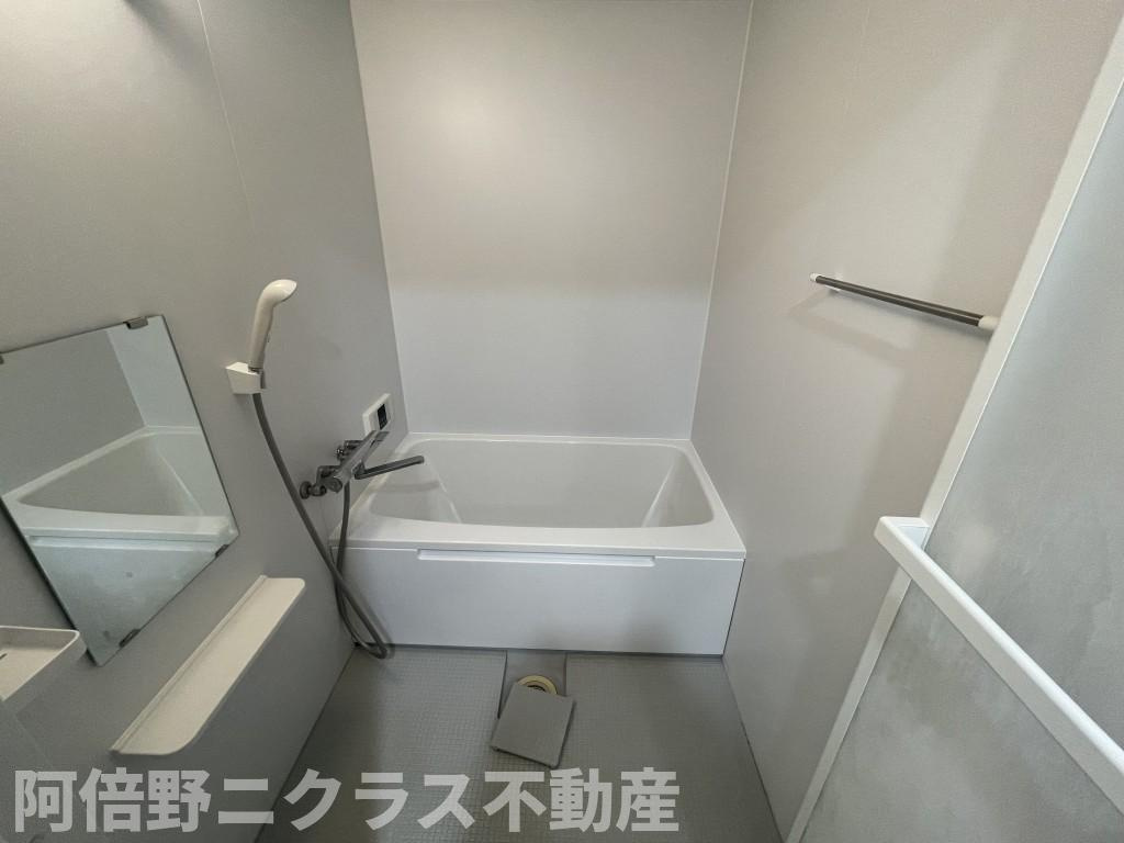 グレイスコート上本町の浴室|内装は別部屋の参考写真です。