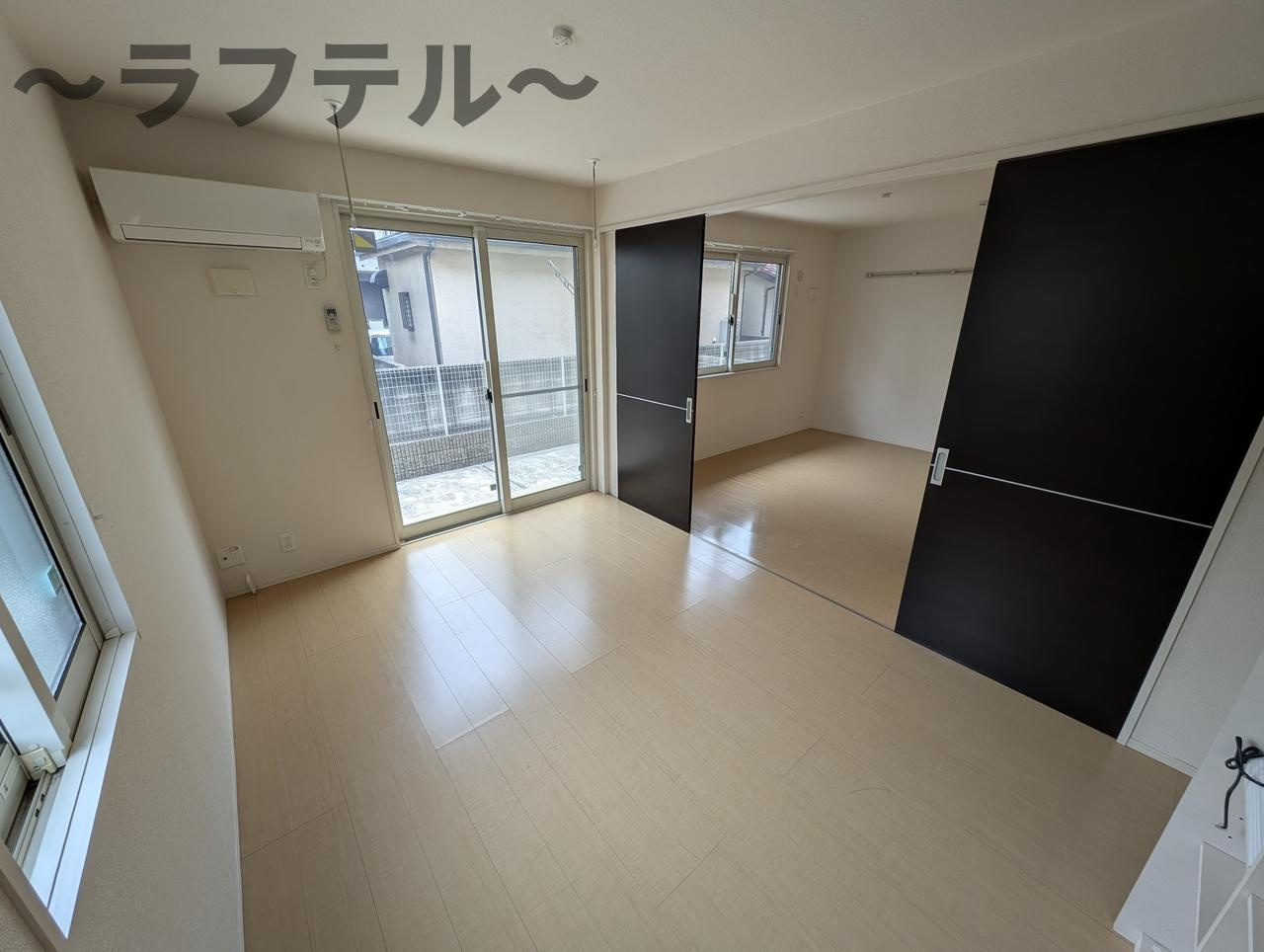 エパティーク　トリアの内装|別部屋イメージ写真