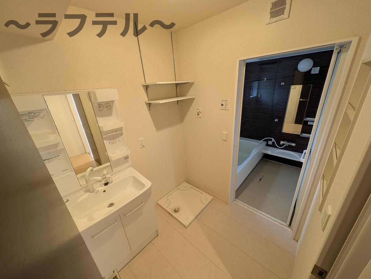エパティーク　トリアの洗面所|別部屋イメージ写真