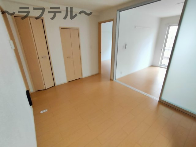 キュートの居間・リビング|別部屋イメージ写真