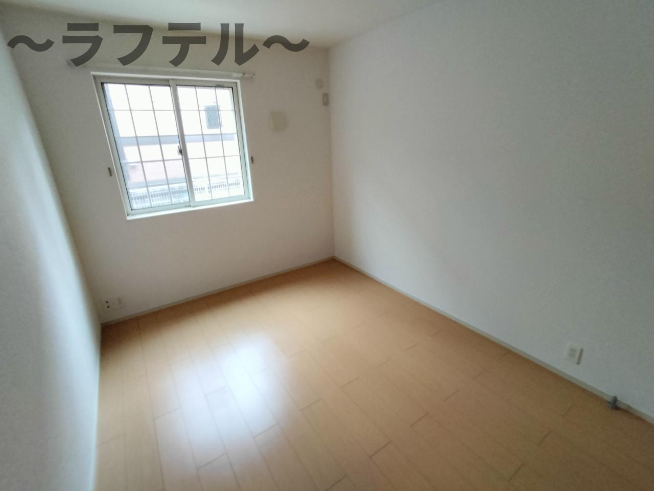 キュートの洋室|別部屋イメージ写真