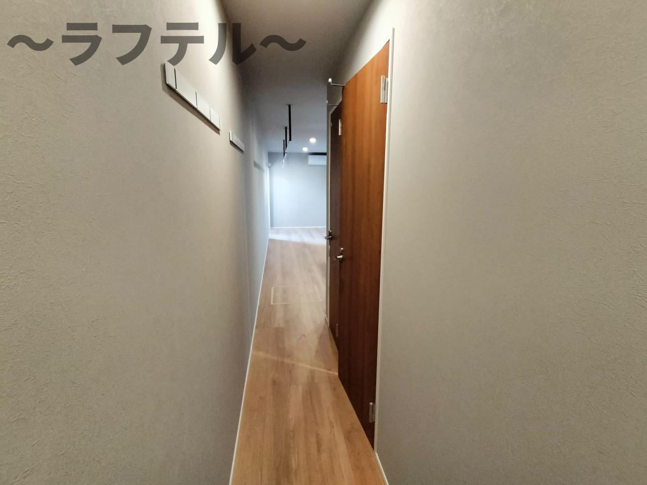 MELDIA小手指の内装