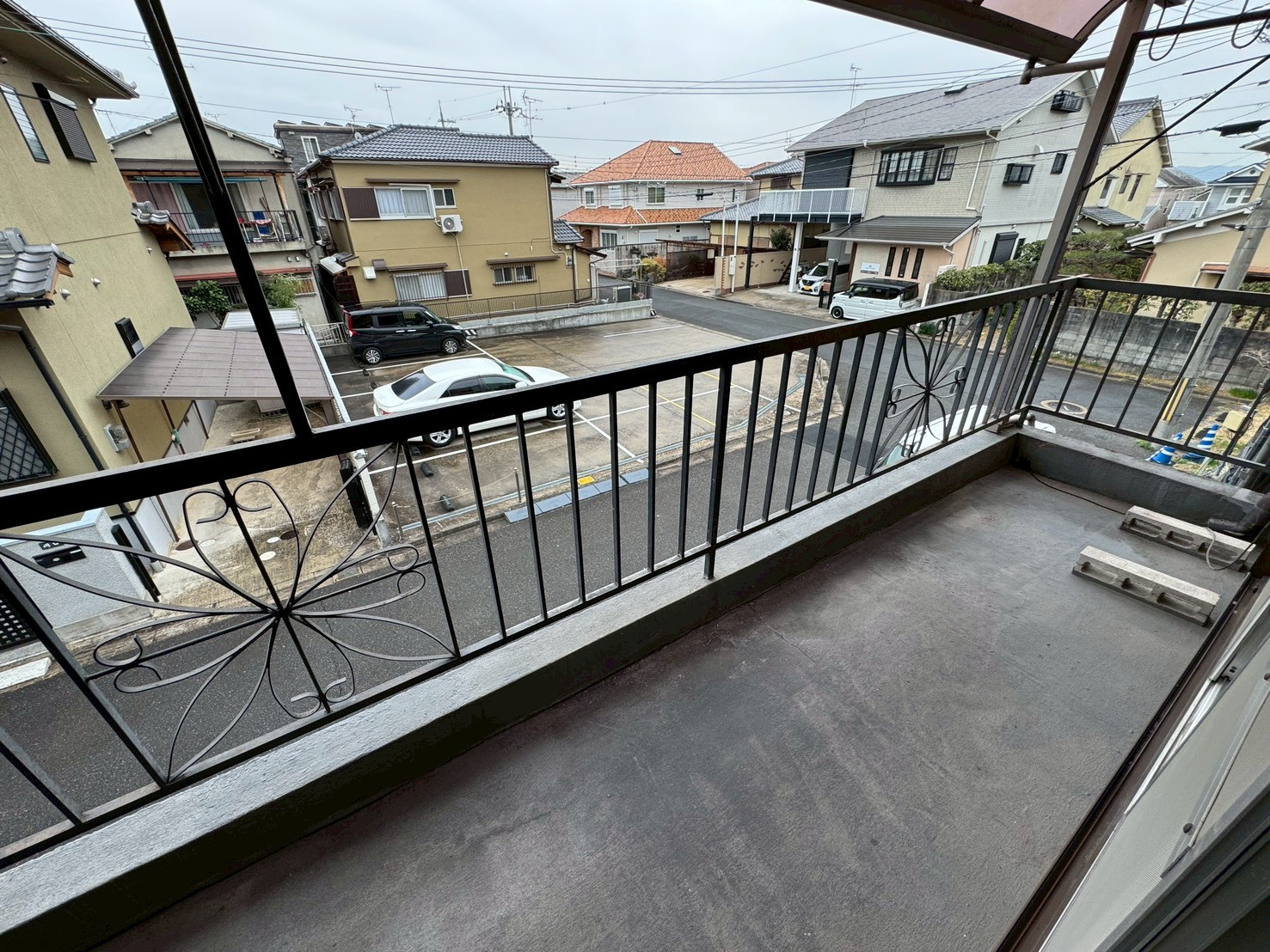 東九条町戸建(T)のバルコニー