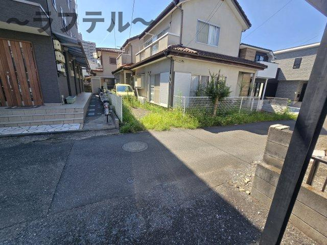 メゾンベルミュールの周辺