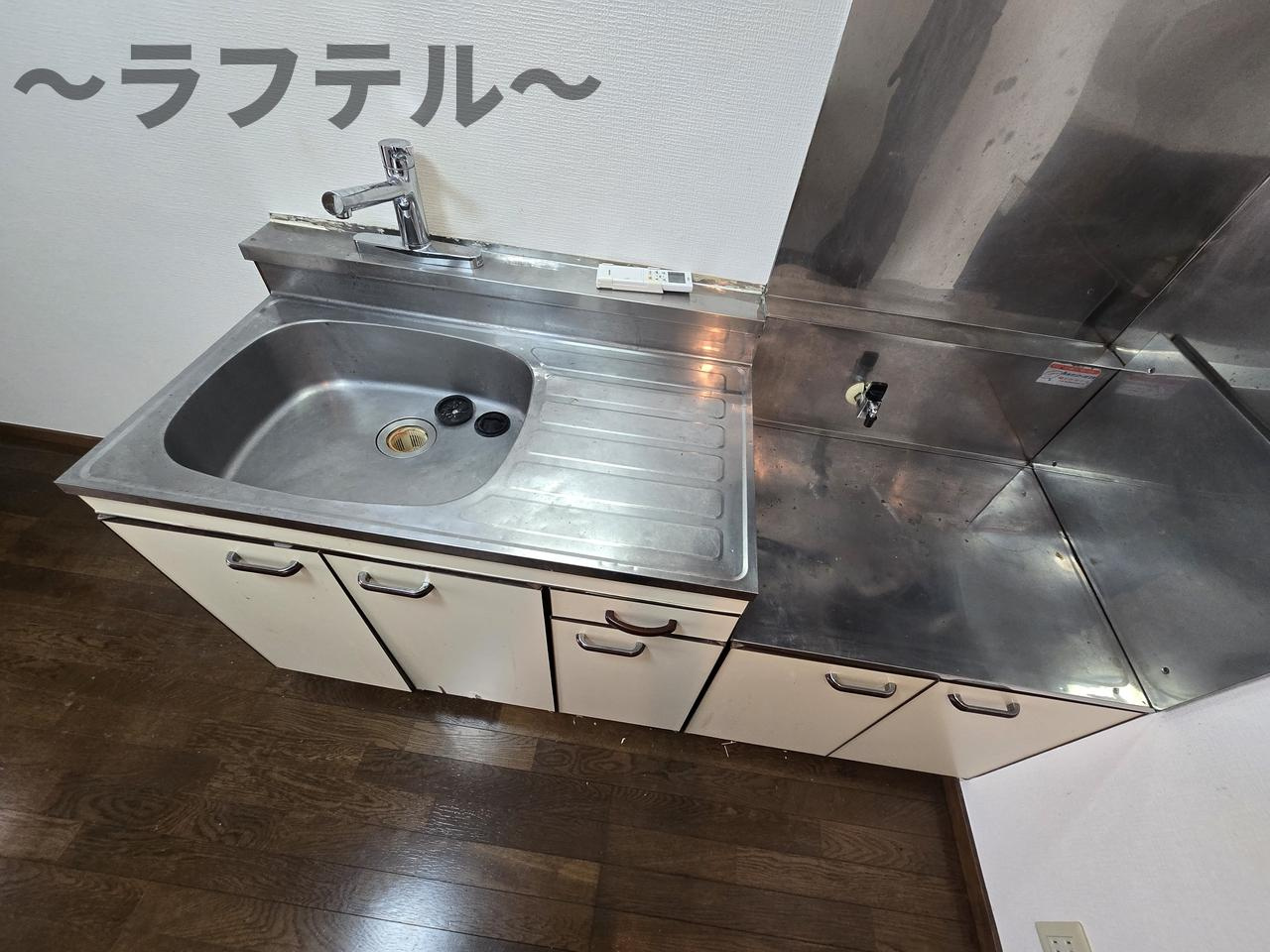 メゾンベルミュールのキッチン