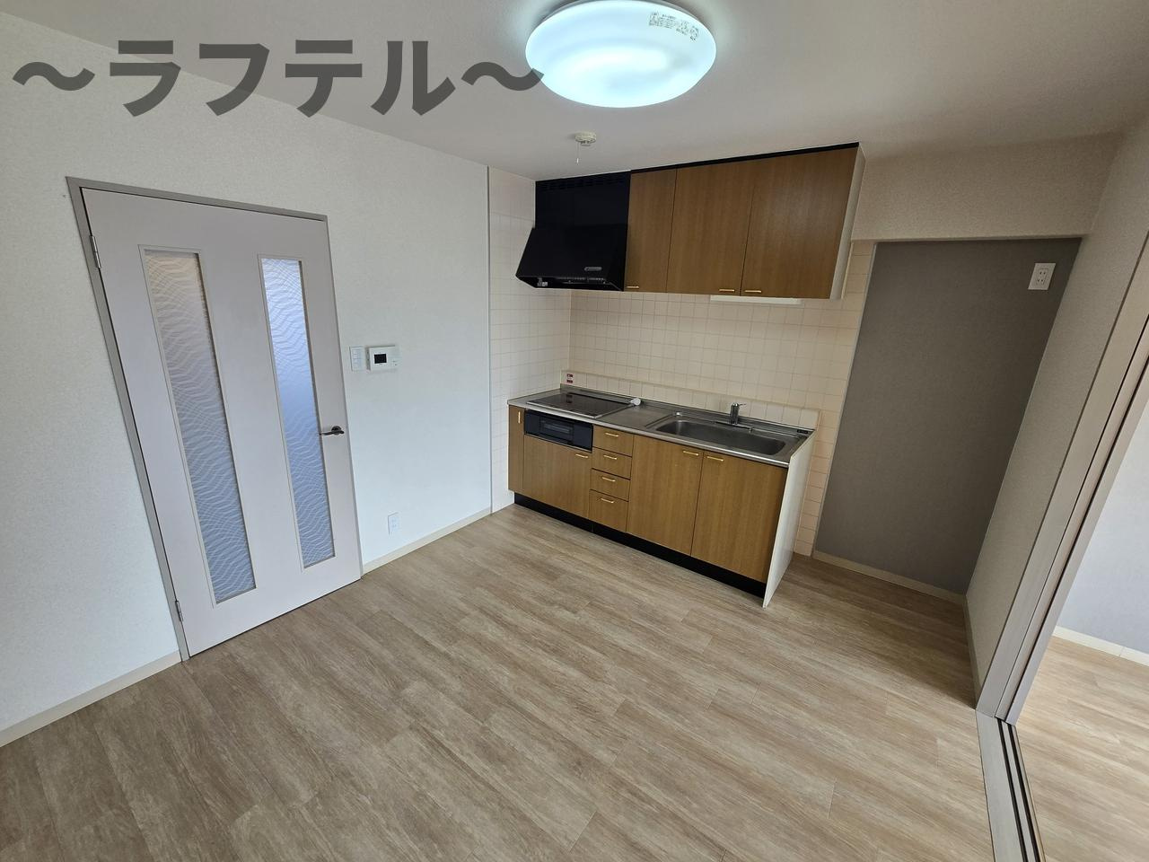 狭山市大字水野の賃貸マンションの居間・リビング