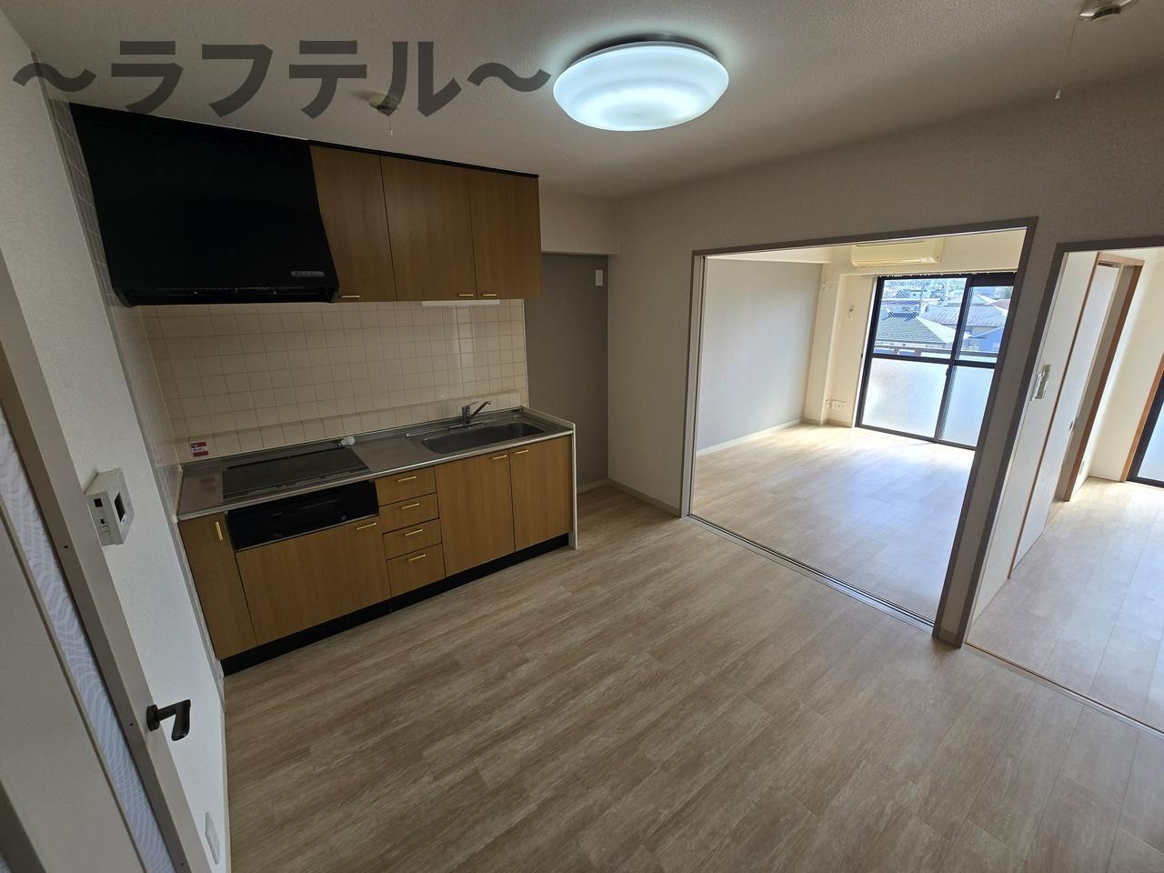 狭山市大字水野の賃貸マンションの居間・リビング