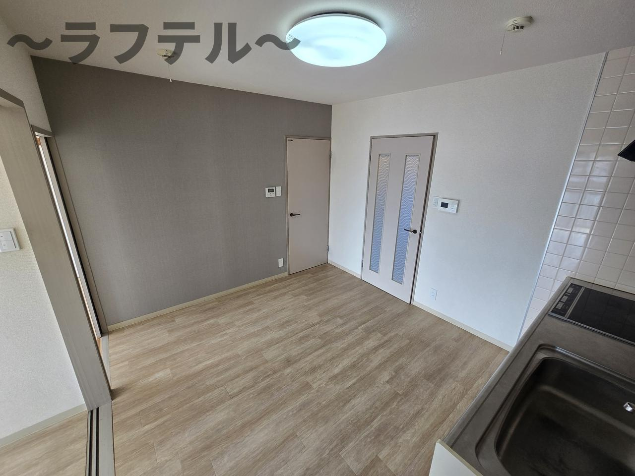 狭山市大字水野の賃貸マンションの居間・リビング