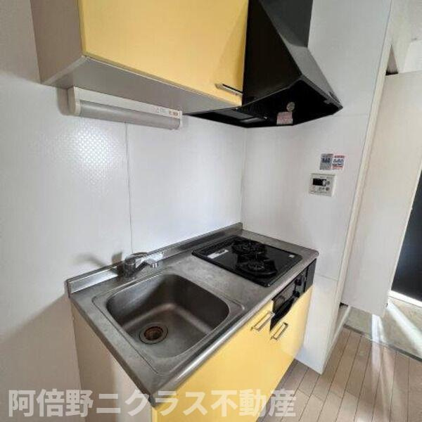 クレイドル西田辺のキッチン