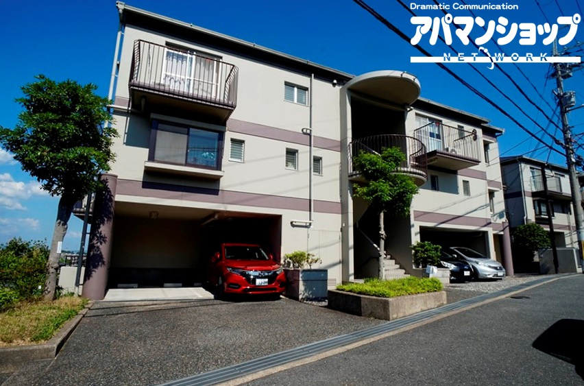パークヒルズくすの木坂の外観