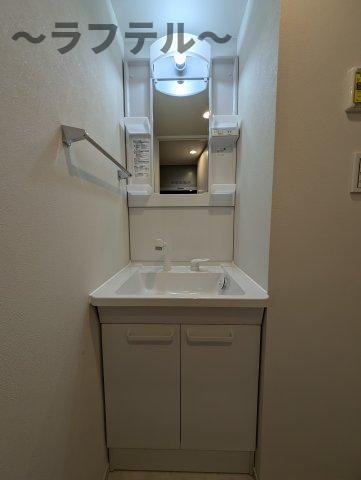 所沢市小手指町２丁目のアパートの独立洗面台|別号室イメージ写真