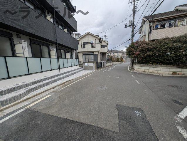 所沢市小手指町２丁目のアパートの周辺