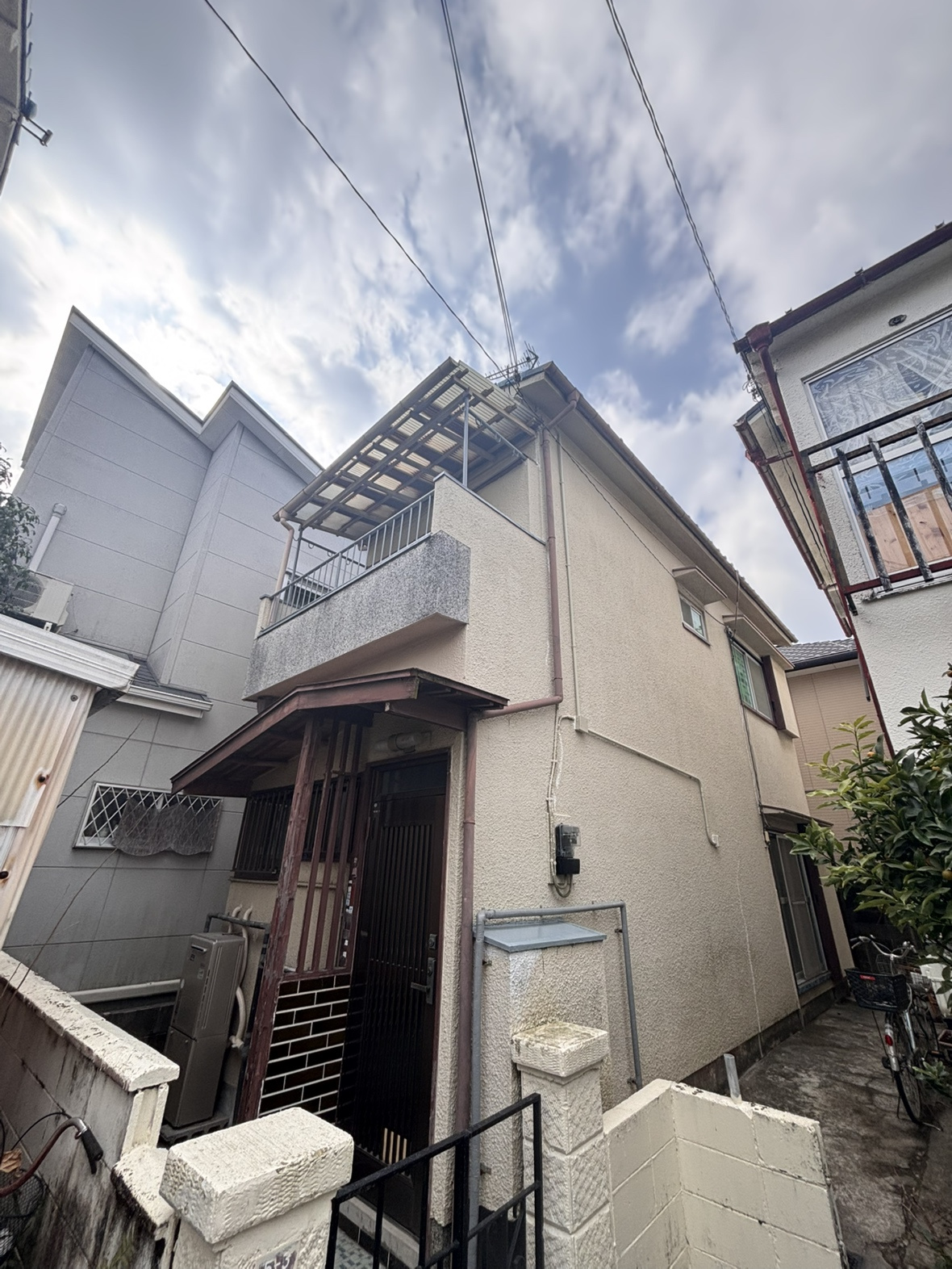 川西町3丁目貸家の外観