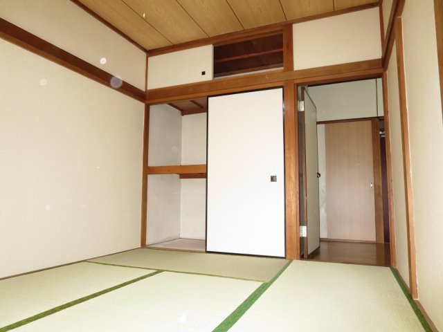 ひかりコーポの収納|別号室の参考写真です。