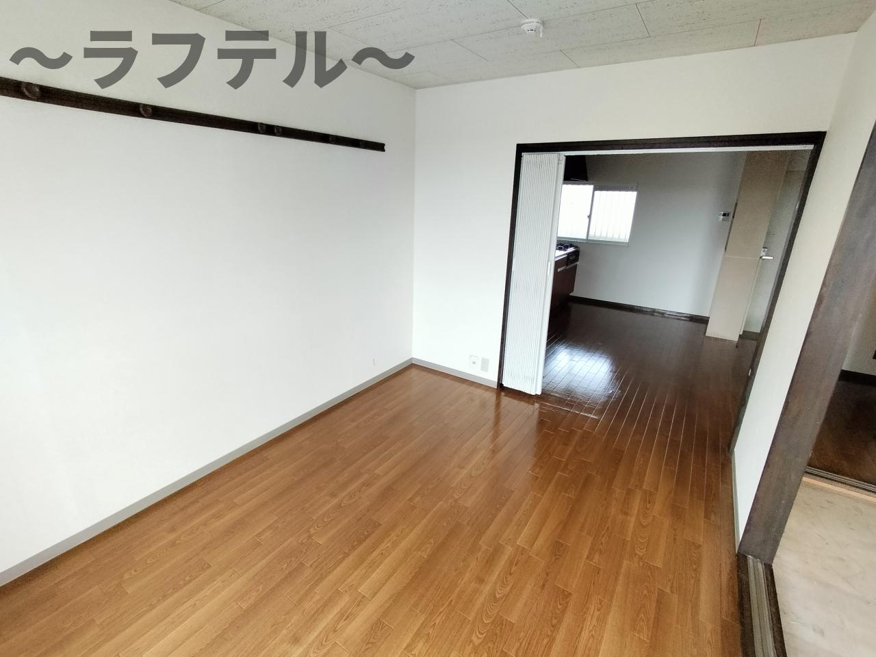カーサ南風の洋室