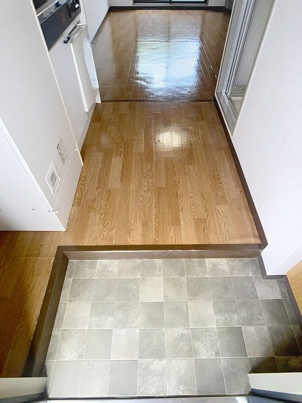 グリーンハイツの玄関