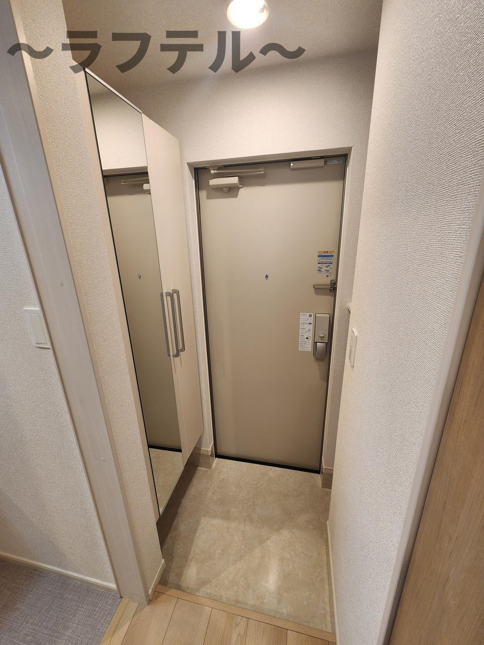 オークランドコーポの玄関