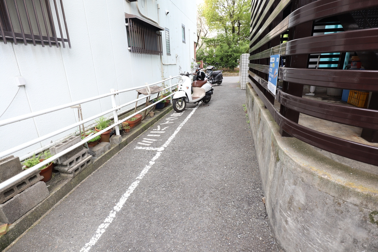 アメニティホウコクの駐車場
