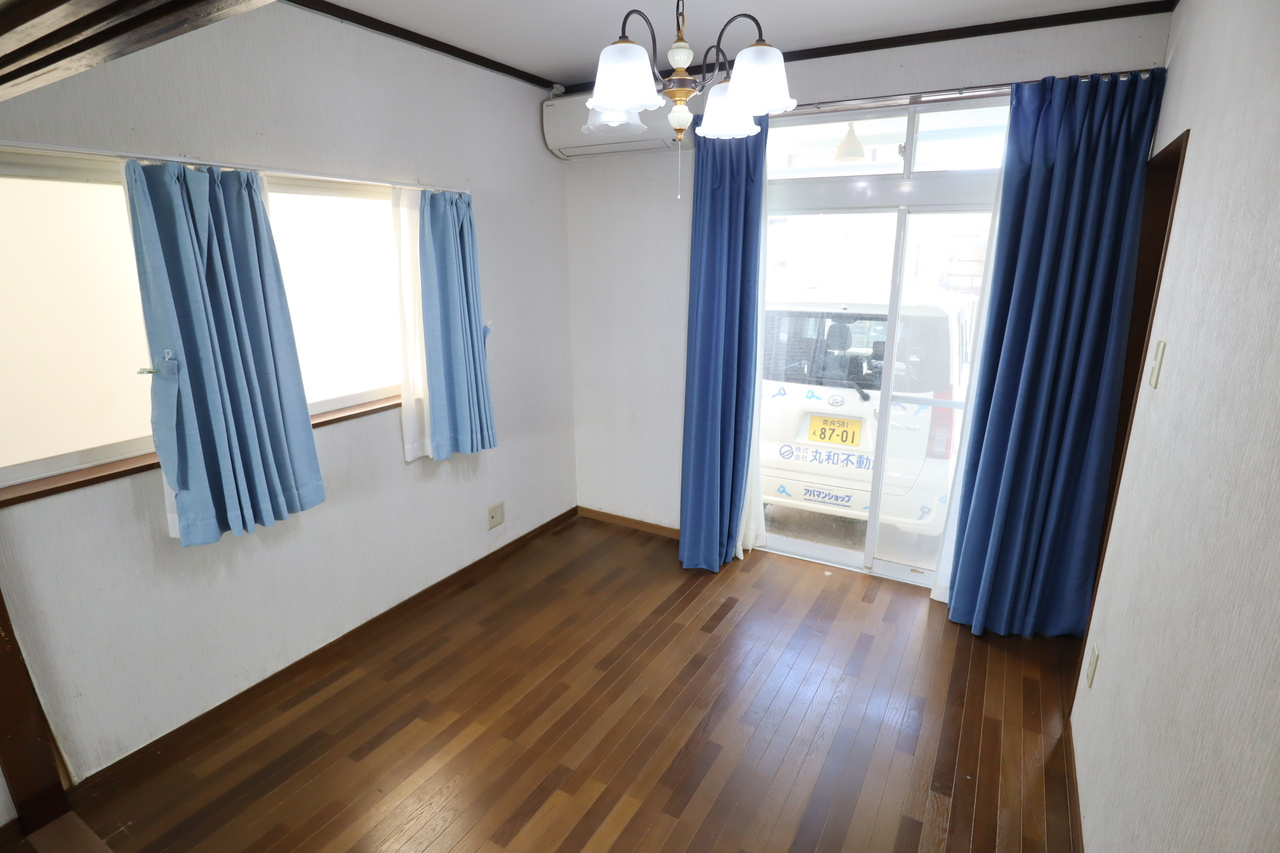 小泉町一戸建の内装