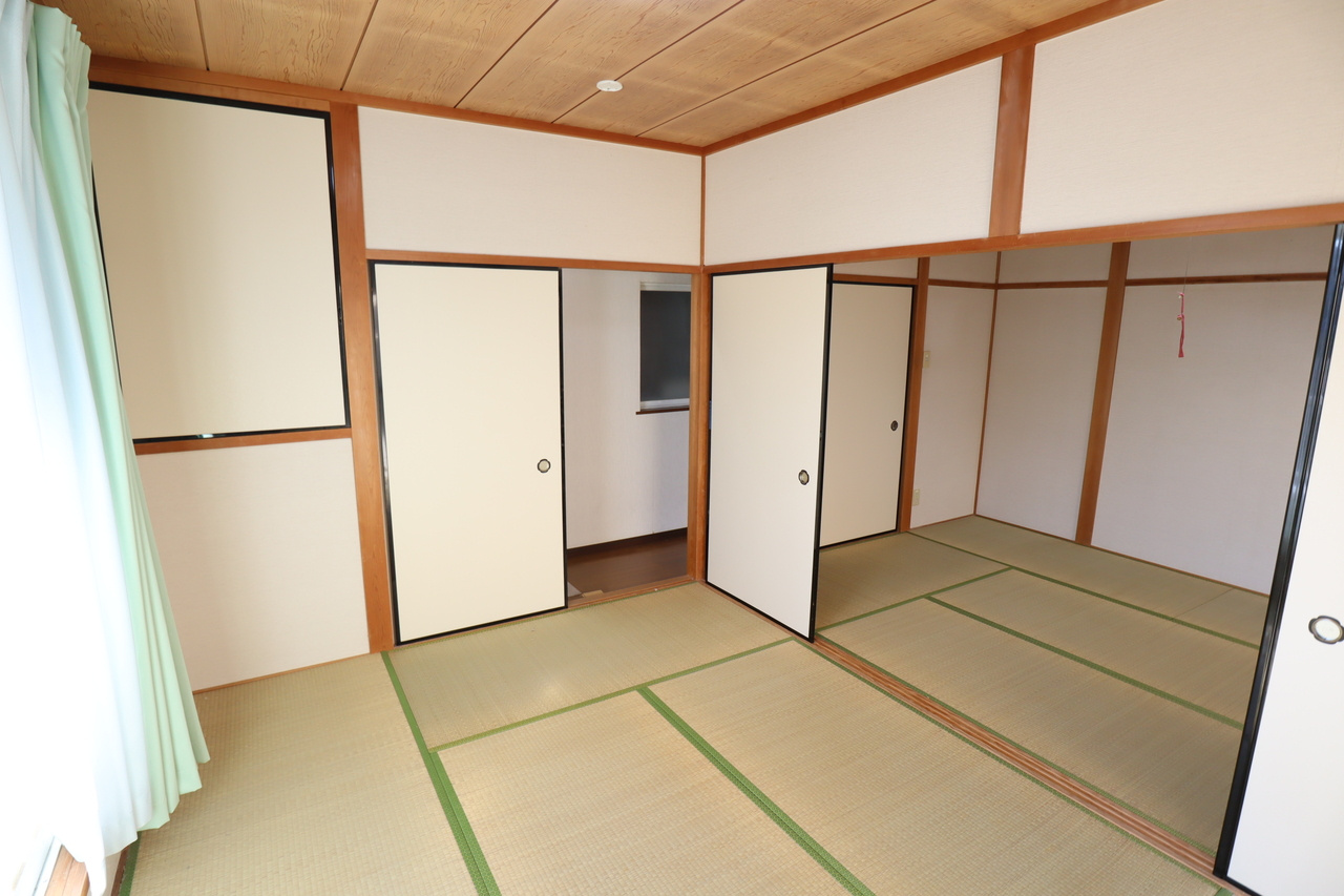 小泉町一戸建の和室