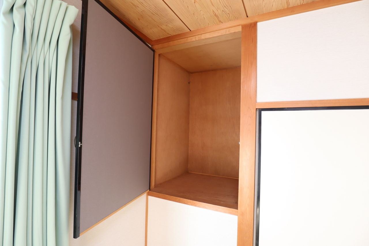 小泉町一戸建の収納