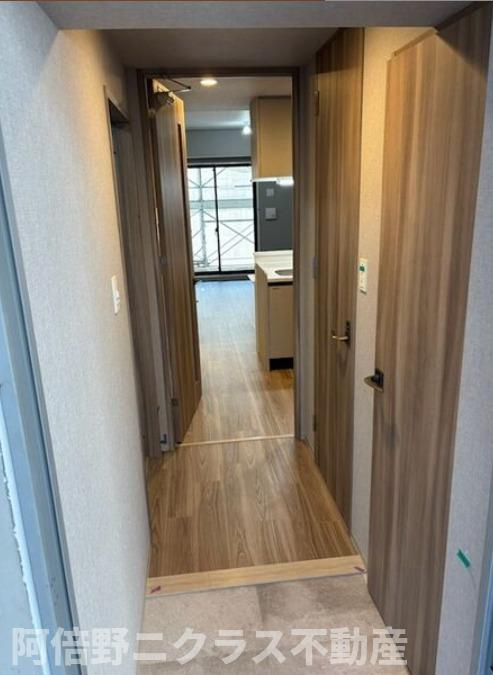 アービングNeo岸里玉出の玄関|内装は参考写真です。。