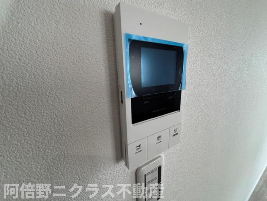 ソリティア鶴見橋のエントランス