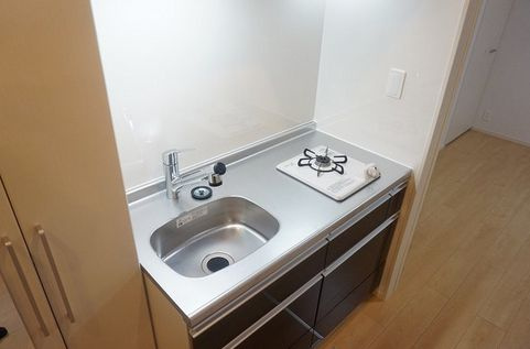 シェノン Rのキッチン|別室参考写真です。今回のお部屋は2口ガスコンロとなります。