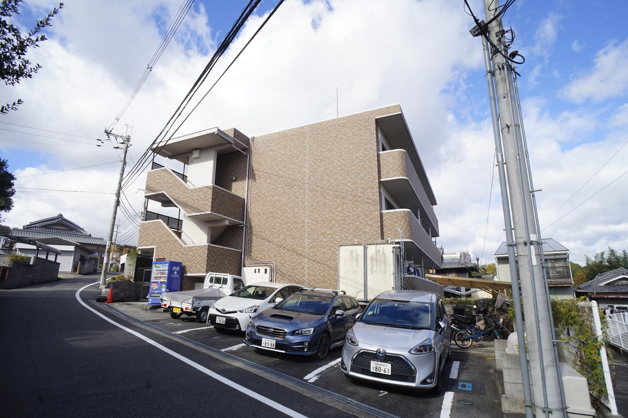 ＰｉｎｅＢｌｏｏｍｕの駐車場