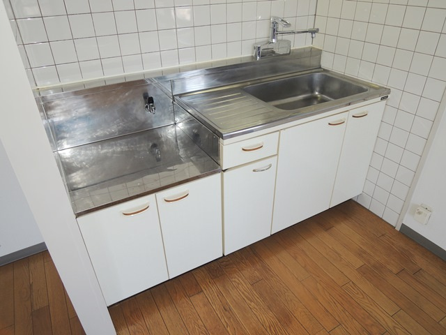 川口市南鳩ヶ谷４丁目の賃貸マンションのキッチン|別号室の参考写真です。