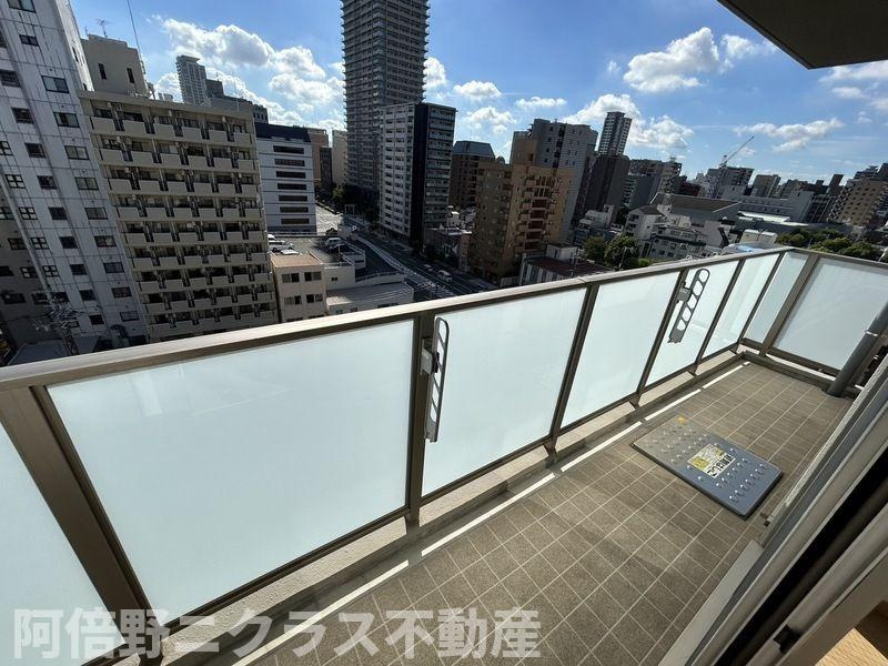 オブリオポルタ上町台のバルコニー