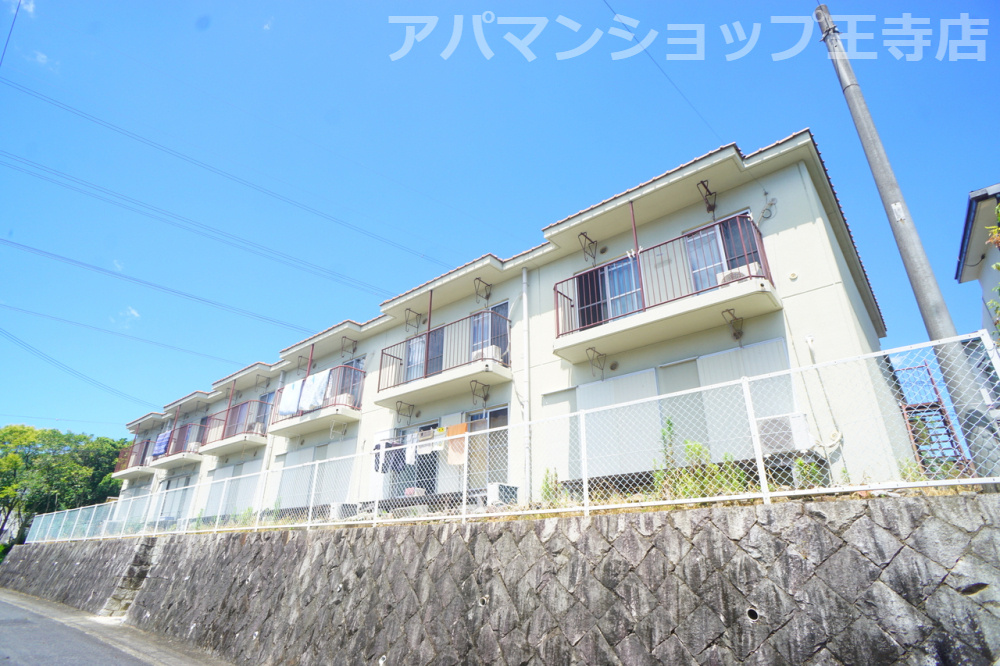 三郷グリーンハイツの外観