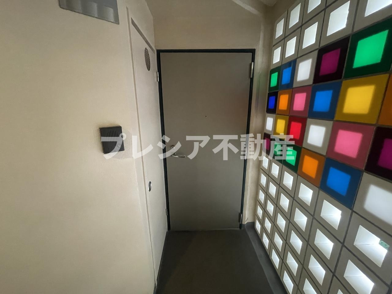ソリューション甲子園の玄関