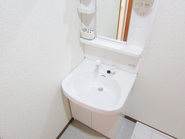 アムール　サニーハイツの独立洗面台