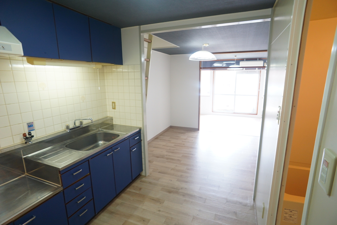 奈良市法華寺町の賃貸マンションのキッチン