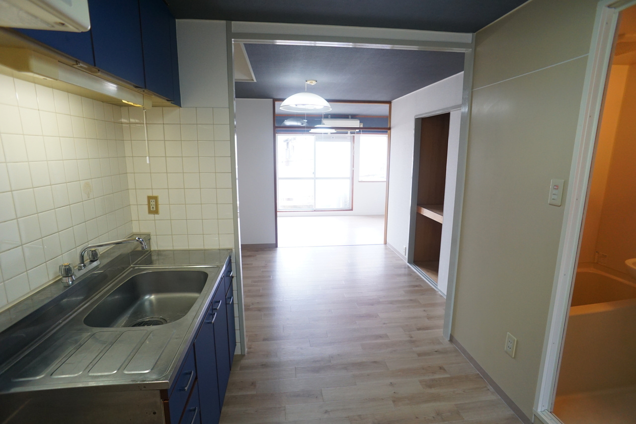 奈良市法華寺町の賃貸マンションのキッチン