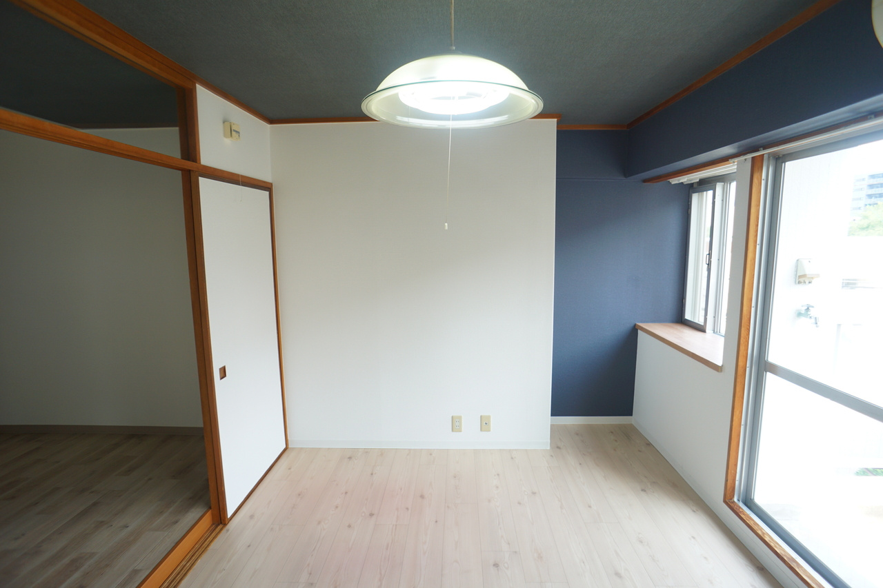 奈良市法華寺町の賃貸マンションの洋室