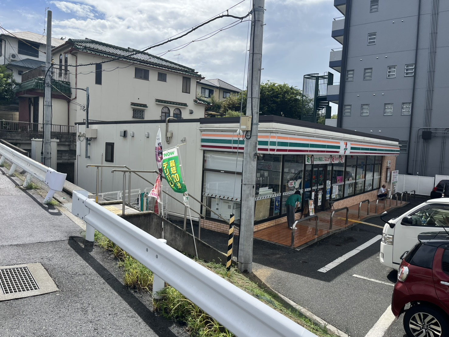 明舞第二団地　２号棟の周辺