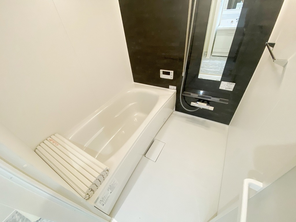 戸田市氷川町3丁目戸建ての浴室|別号室の参考写真です。